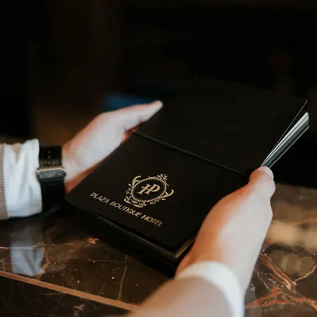 Plaza Boutique Hotel-3