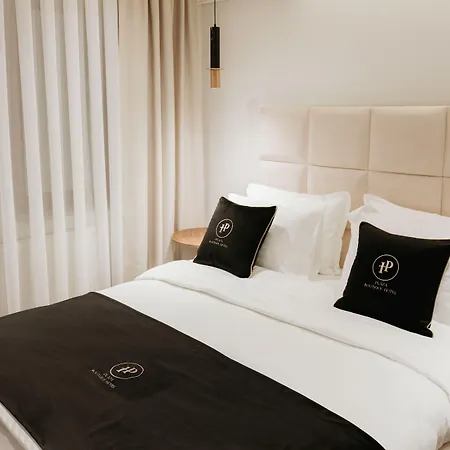 Plaza Boutique Hotel-2